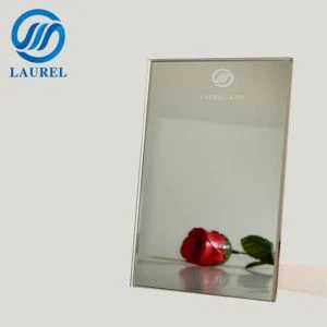 Кольорове дзеркальне скло